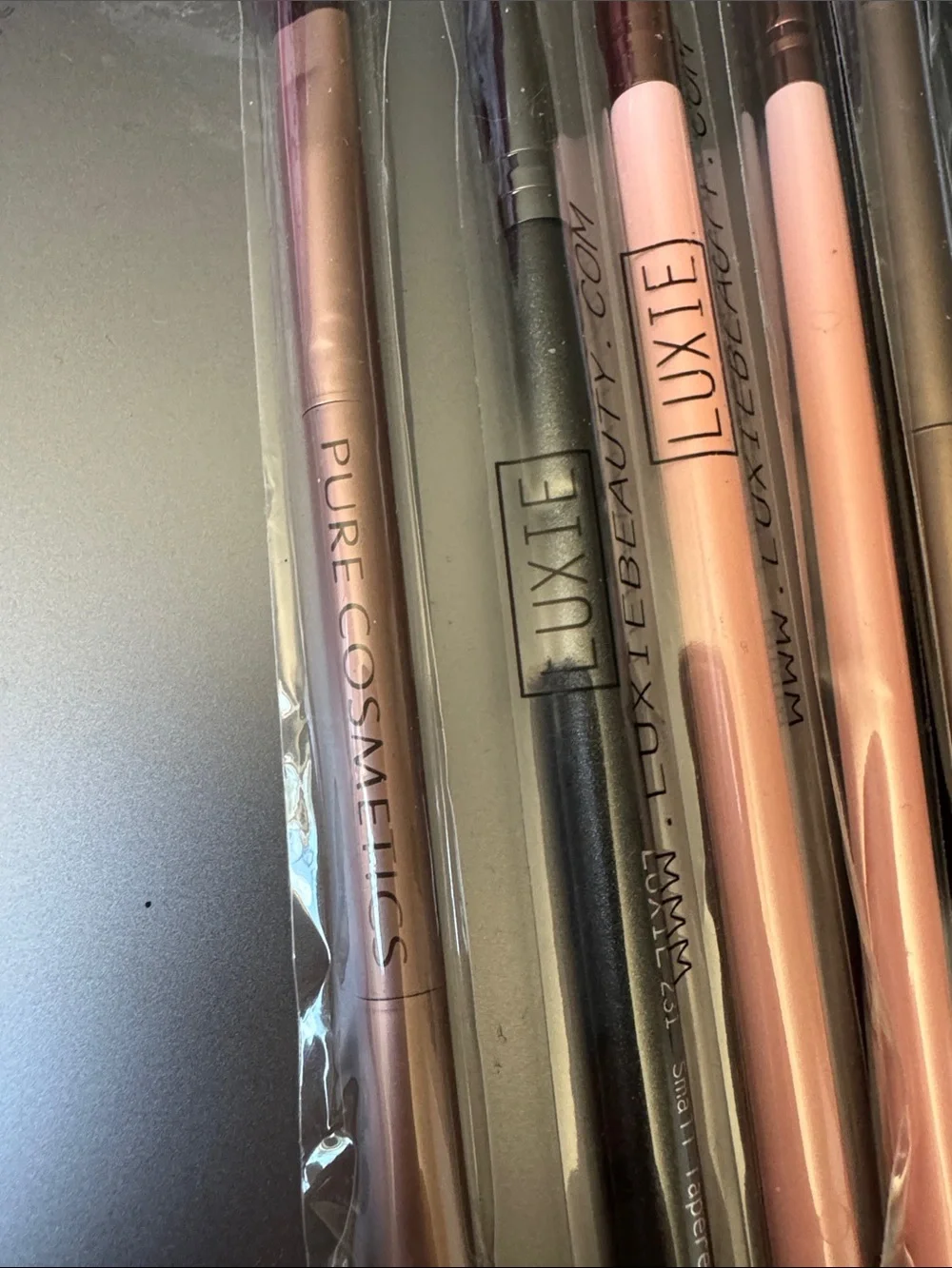 Pink and Rose Gold Eye Brush Set - 7 Piece Women Makeup Brushes